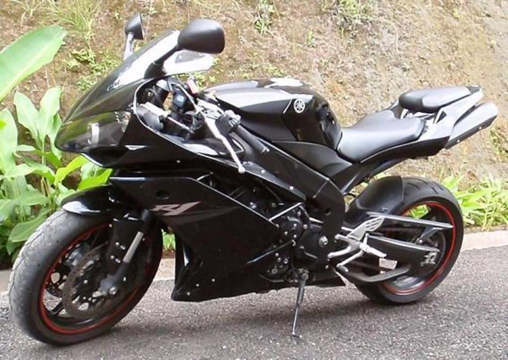A VENDRE YAMAHA R1