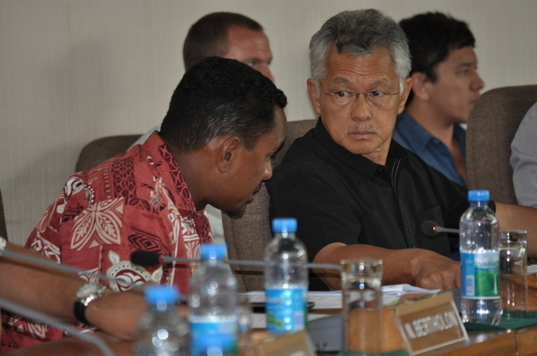 Rétrospective 2011 : du combat de Temaru pour la décolonisation au phénomène Teheiura, une année...salée Rétrospective 2011 : du combat de Temaru pour la décolonisation au phénomène Teheiura, une année...salée