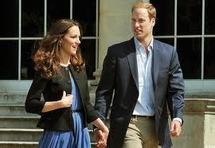 William et Kate: un an de mariage sans faux-pas mais sans bébé