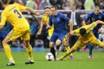 Euro-2012 - La France battue par la Suède (2-0) jouera l'Espagne en quarts Euro-2012 - La France battue par la Suède (2-0) jouera l'Espagne en quarts