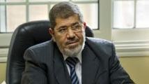 Egypte: le président Mohamed Morsi défie l'armée et rétablit le Parlement dissous Egypte: le président Mohamed Morsi défie l'armée et rétablit le Parlement dissous