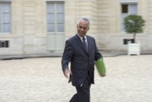 Outre-mer: Lurel veut s'attaquer aux "causes structurelles" de la vie chère Outre-mer: Lurel veut s'attaquer aux "causes structurelles" de la vie chère
