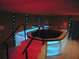 ... Ã  PÃ´le emploi autour d'une offre d'emploi pour un sauna libertin