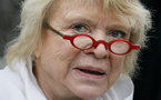 Eva Joly accuse l'Etat de contribuer à la disparition de terres agricoles