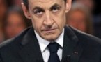 Durement sanctionné dès le 1er tour, Sarkozy en position délicate face à Hollande