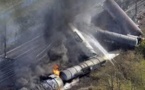 Belgique: spectaculaire incendie d'un train de produits chimiques
