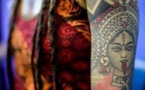 Serpents, dragons, poignards: des tatouages pour tous les goûts exposés à Rome