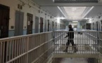 Coup de semonce des surveillants de prison devant la "déroute" carcérale