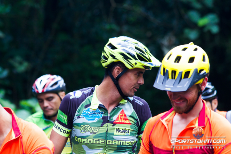 Manarii Laurent, à gauche, a pu s'imposer malgré de nouveaux concurrents sérieux Manarii Laurent, à gauche, a pu s'imposer malgré de nouveaux concurrents sérieux