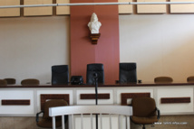 Huit mois de prison pour avoir voulu "découper les gendarmes en morceaux" Huit mois de prison pour avoir voulu "découper les gendarmes en morceaux"