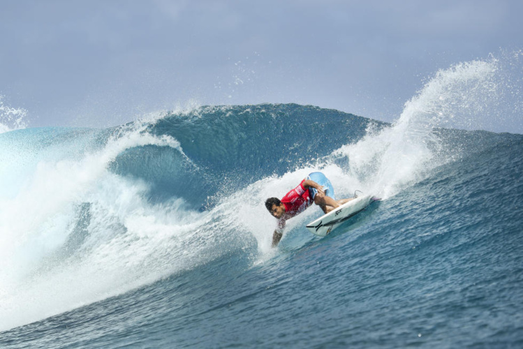 Michel Bourez lors du round . Photo SB