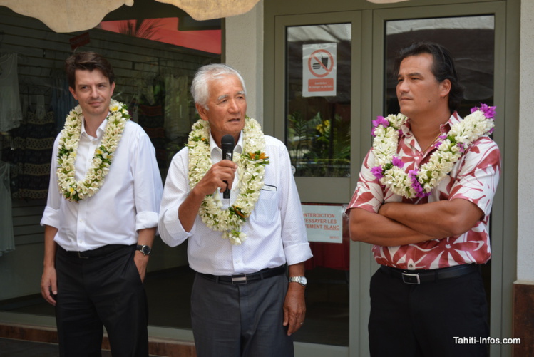 Thomas Lefebvre-Segard (DG), Albert Moux (président) et Patrick Moux (vice-président) de Vodafone Polynésie Thomas Lefebvre-Segard (DG), Albert Moux (président) et Patrick Moux (vice-président) de Vodafone Polynésie