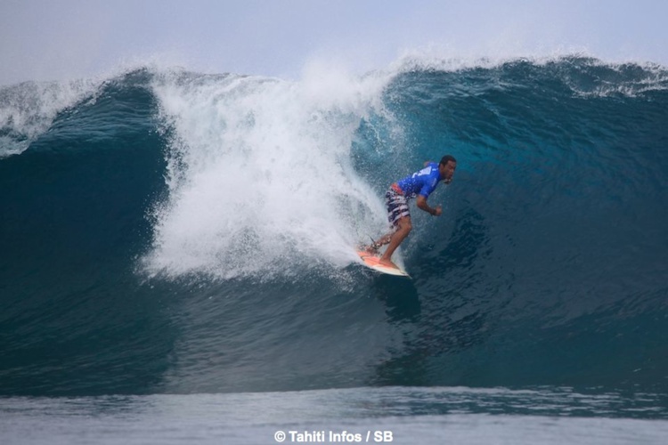 Hira Teriinatoofa avait très bien surfé Hira Teriinatoofa avait très bien surfé