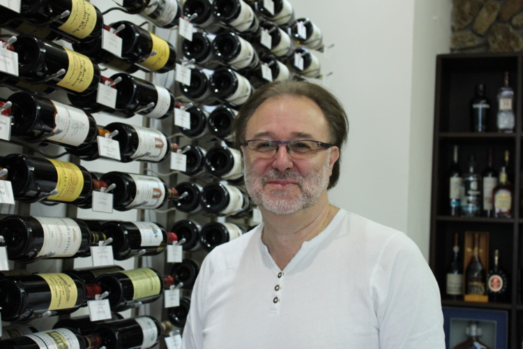 Le sommelier Philippe Faure-Brac propose de nouvelles dégustations Le sommelier Philippe Faure-Brac propose de nouvelles dégustations