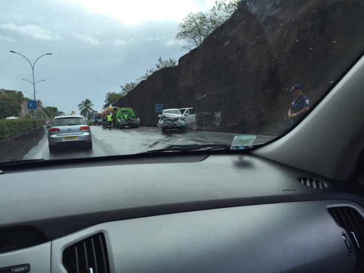 Un accident au début de la RDO à Papeete