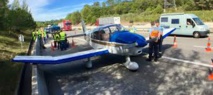 Var : un avion de tourisme en difficulté se pose sur l'autoroute