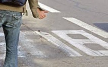 Un Français perd ses nerfs en faisant du stop en Nouvelle-Zélande Un Français perd ses nerfs en faisant du stop en Nouvelle-Zélande