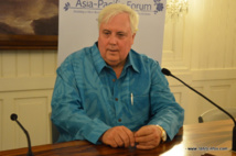 Clive Palmer en juillet 2012 à Tahiti, lors de sa visite pour le Asia-Pacific Forum. Le milliardaire australien venait d'acquérir l'ancien Club Med Bora Bora quelques semaines plus tôt pour la somme de 10 millions de dollars australiens.
