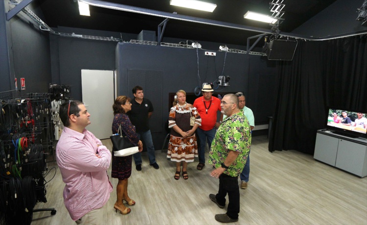 La ministre de l’Education reçoit la présidente de la commission de l’éducation de l'assemblée La ministre de l’Education reçoit la présidente de la commission de l’éducation de l'assemblée