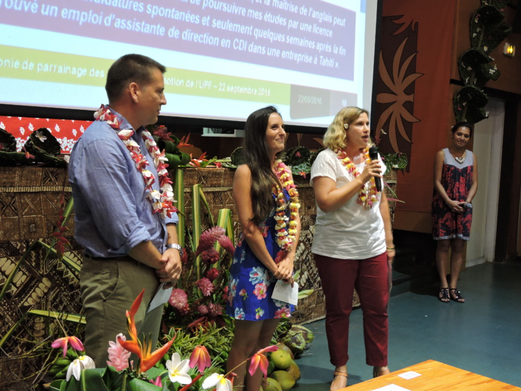 Sa licence en poche, Sandy Gaulthier a déjà décroché un CDI ! Elle est assistante de direction.