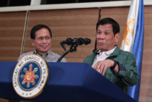 Philippines: les investisseurs fuient, Duterte se tourne vers Pékin et Moscou