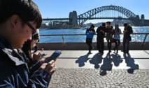 Australie: les jeunes travailleurs étrangers seront moins taxés que prévu