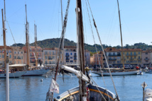 Tahiti et Saint-Tropez : les voiles de l'amitié