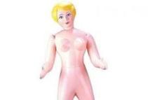 Maroc: la police traque des poupées gonflables après des rumeurs Maroc: la police traque des poupées gonflables après des rumeurs