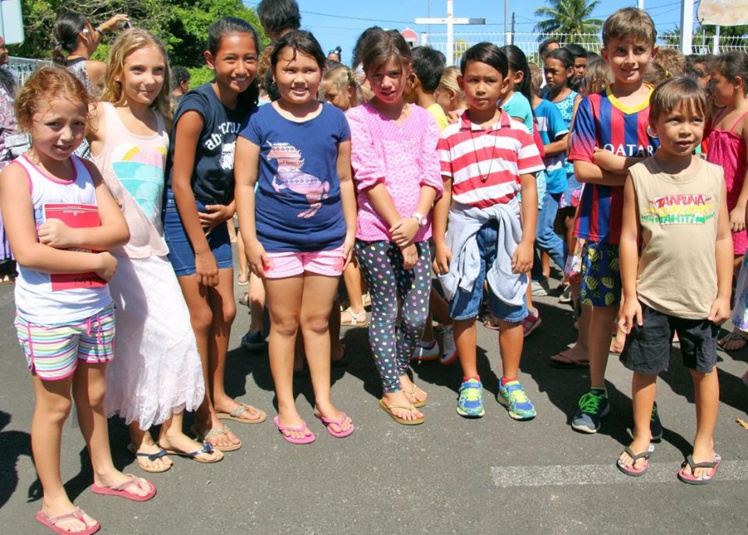 Les huit délégués éco de l'école Tamahana.