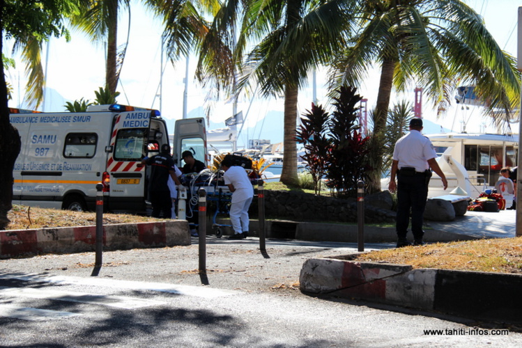Les urgentistes ont fini par réanimer le malheureux, passé tout près de la noyade. Les urgentistes ont fini par réanimer le malheureux, passé tout près de la noyade.