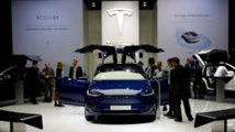 Tesla va équiper toutes ses voitures pour la conduite autonome Tesla va équiper toutes ses voitures pour la conduite autonome