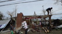 Le super typhon Haima fait au moins huit morts aux Philippines