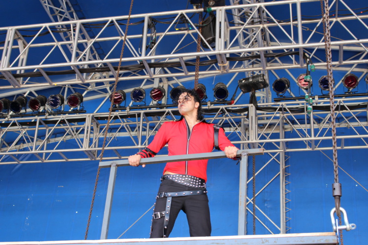 "Michael Jackson c’est l’énergie, le dynamisme, la vie" "Michael Jackson c’est l’énergie, le dynamisme, la vie"