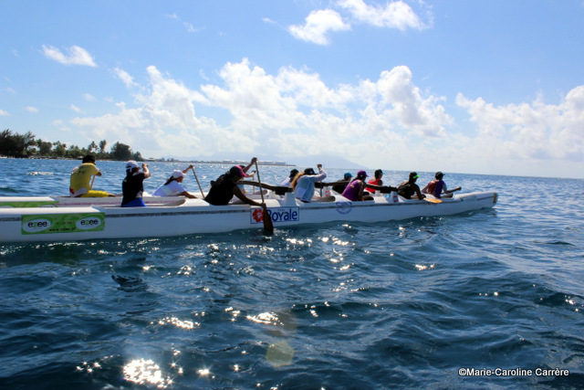 Hano Hano Peru: Huit Péruviennes tentent la Hawaiki Nui va'a