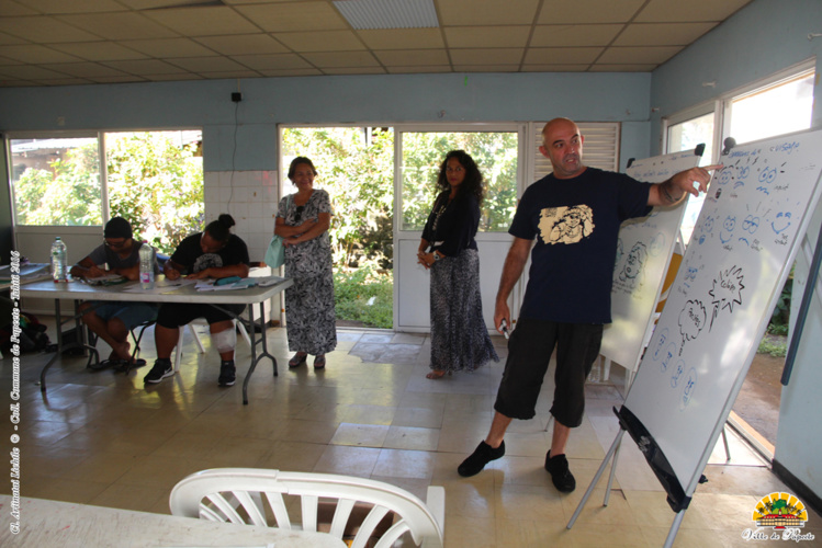 La formation a été animée par Gotz, auteur de la bande dessinée locale "Pito ma" La formation a été animée par Gotz, auteur de la bande dessinée locale "Pito ma"