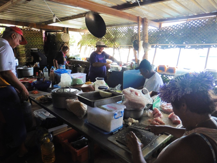 Huahine: La 25e édition de la Hawaiki Nui Va'a inaugurée Huahine: La 25e édition de la Hawaiki Nui Va'a inaugurée