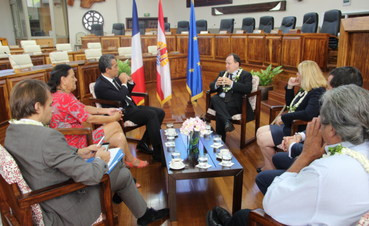 Le vice-président de la BEI reçu à l'Assemblée Le vice-président de la BEI reçu à l'Assemblée