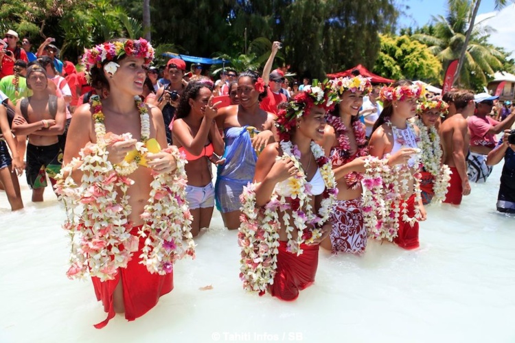 Hawaiki Nui Va'a 2016 – Troisième victoire d'affilée pour Edt Va'a. Résumé & photos.