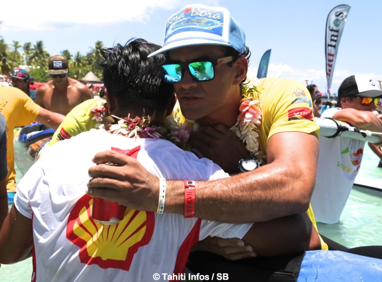 Beau fair play entre les deux grandes équipes Edt et Shell