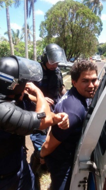 Interpellation et arrestation étaient au menu pour cette journée de formation. Interpellation et arrestation étaient au menu pour cette journée de formation.