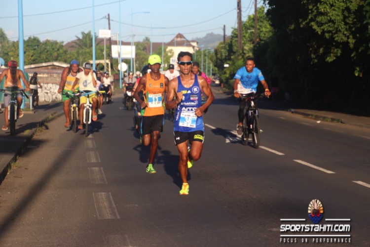 Course à Pied « Feria Carrefour » : Samuel Aragaw coiffe Cédric Wane au sprint Course à Pied « Feria Carrefour » : Samuel Aragaw coiffe Cédric Wane au sprint
