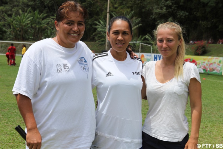 Jane Mahiatapu, Angela Taiarui et Stéphanie Spielmann