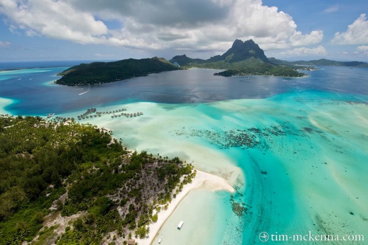 Bora Bora, théâtre des hostilités Bora Bora, théâtre des hostilités