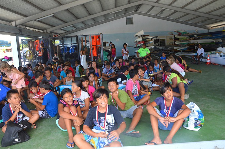 Va'a : les CM1 de Faa'a se sont affrontés ce mardi matin Va'a : les CM1 de Faa'a se sont affrontés ce mardi matin