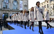 Trente prétendantes à la couronne Miss France, les féministes en embuscade Trente prétendantes à la couronne Miss France, les féministes en embuscade