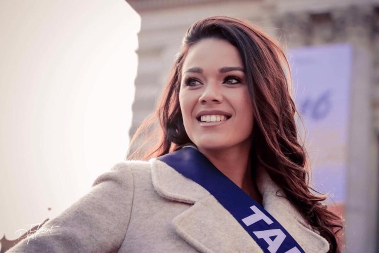 Dernière ligne droite pour notre Miss Tahiti en course pour le titre de Miss France 2017.
