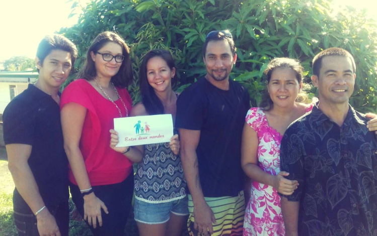 Les projets 2017 pour l'association Entre deux mondes Les projets 2017 pour l'association Entre deux mondes