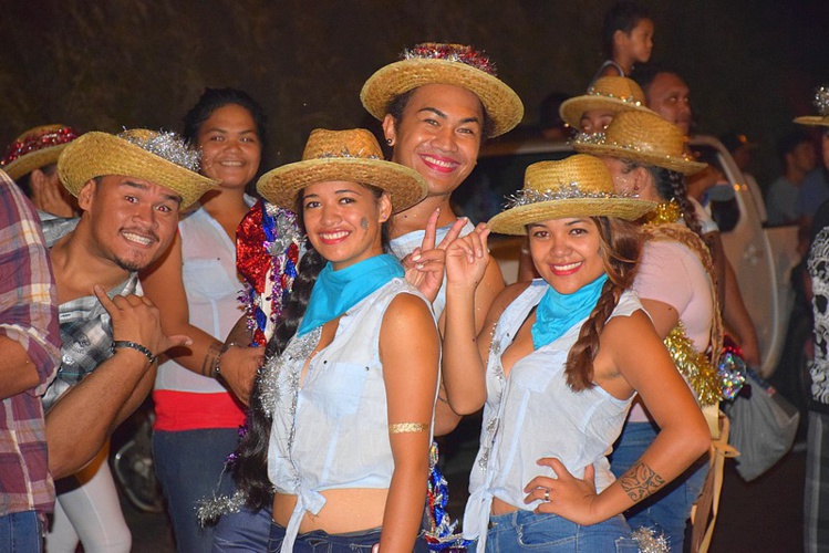 Faa'a : un défilé haut en couleur Faa'a : un défilé haut en couleur