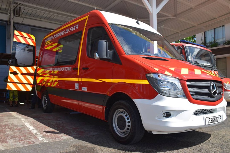 Un nouveau camion de pompiers à Faa'a