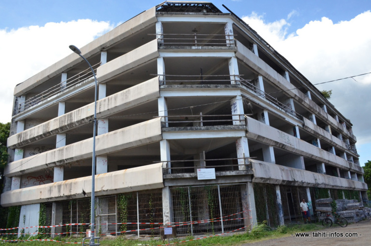 Réhabilitation de l'immeuble Van Bastolaer : l'appel d'offres est lancé